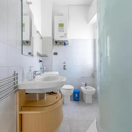 Easy Lin Διαμέρισμα *